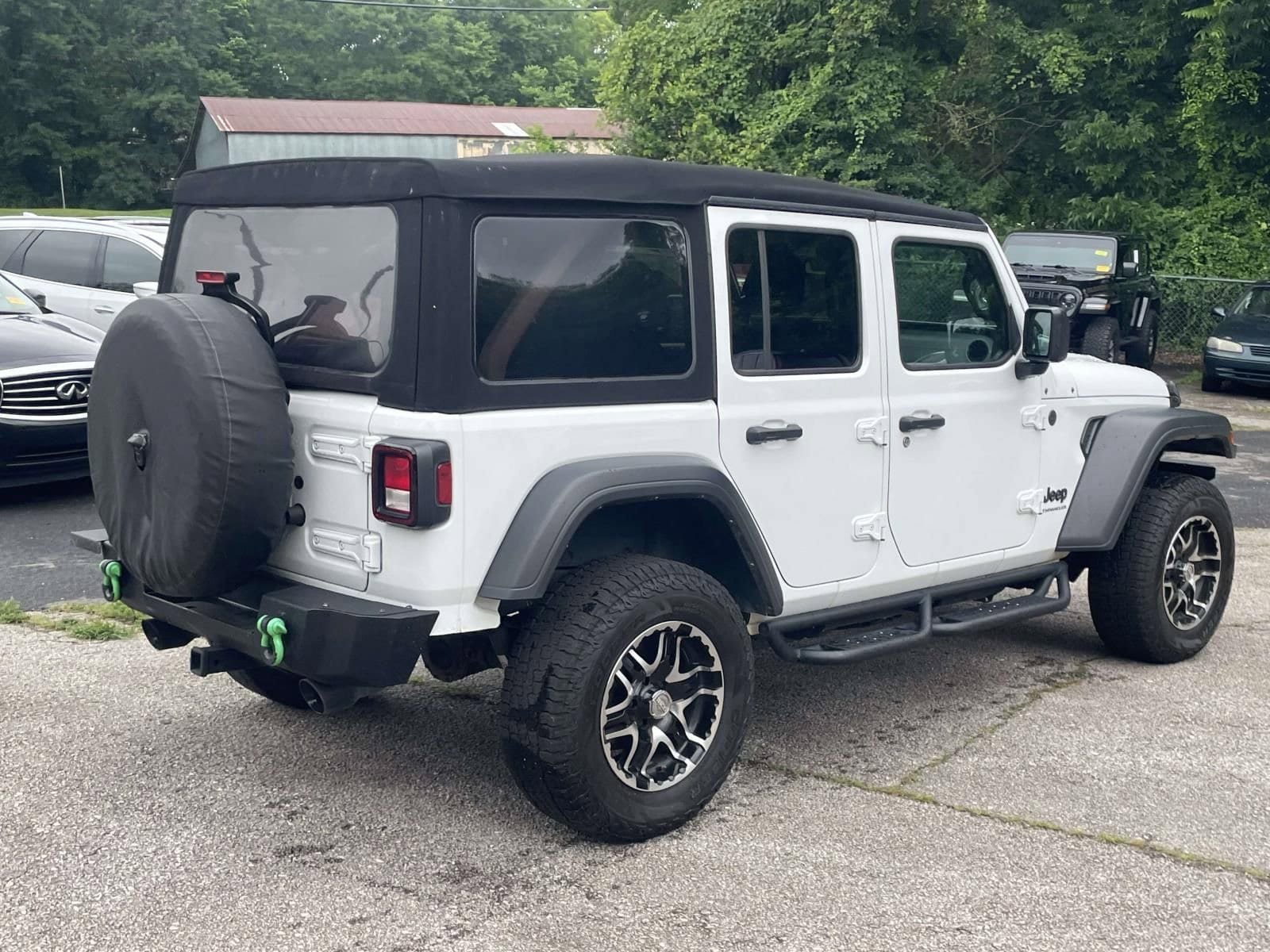 Used 2024 Jeep Wrangler Unlimited Sport AWD/4WD image 21