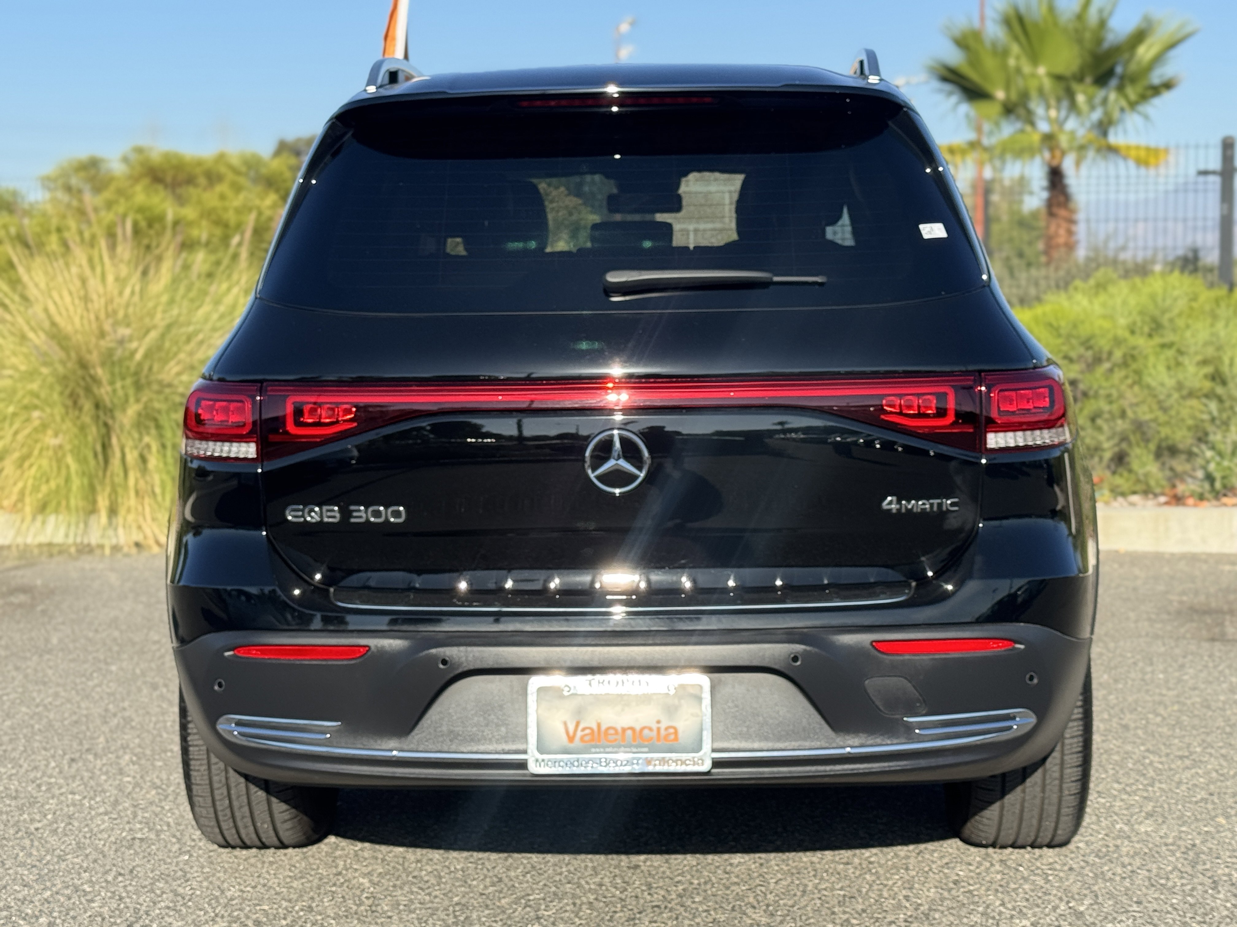 Certified 2023 Mercedes-Benz EQB 300 4MATIC image 10