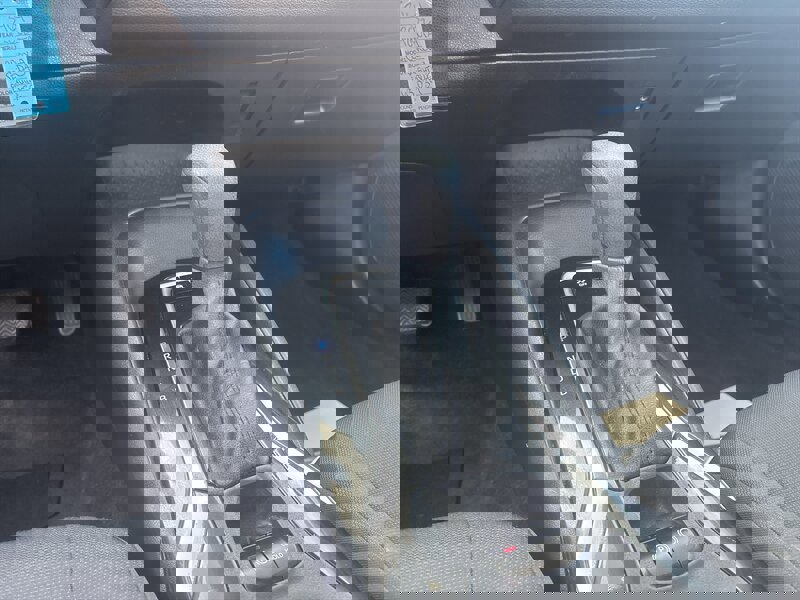 Used 2022 Toyota Corolla LE image 26