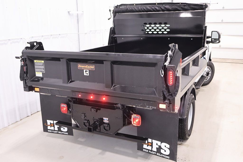 New 2025 Ford F350 XL w/ XL Chrome Package image 32