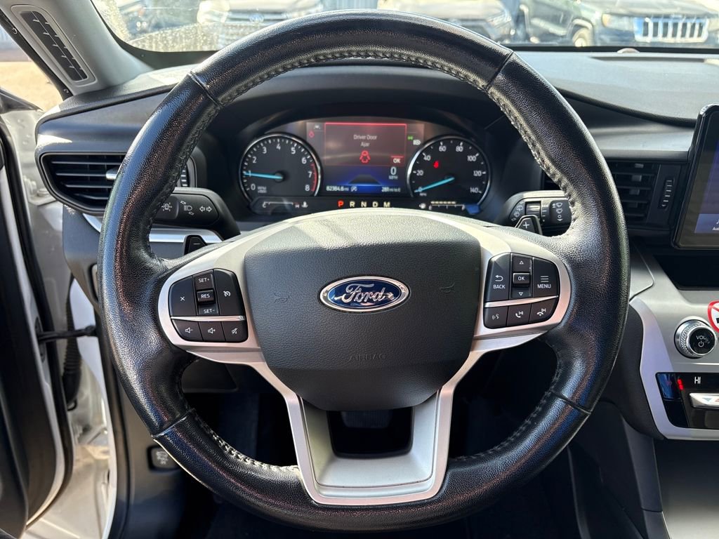 Used 2021 Ford Explorer XLT w/ Class III Trailer Tow Package image 13