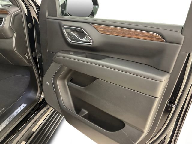 Used 2023 Chevrolet Tahoe High Country image 15