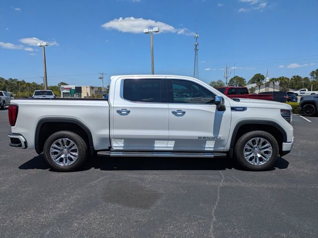 Used 2024 GMC Sierra 1500 Denali w/ Technology Package AWD/4WD image 3