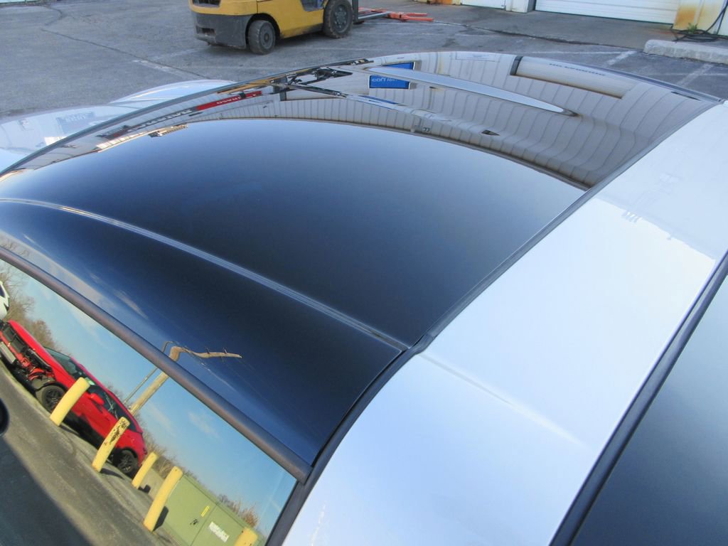 Used 2005 Chevrolet Corvette Coupe w/ Preferred Equipment Group image 12