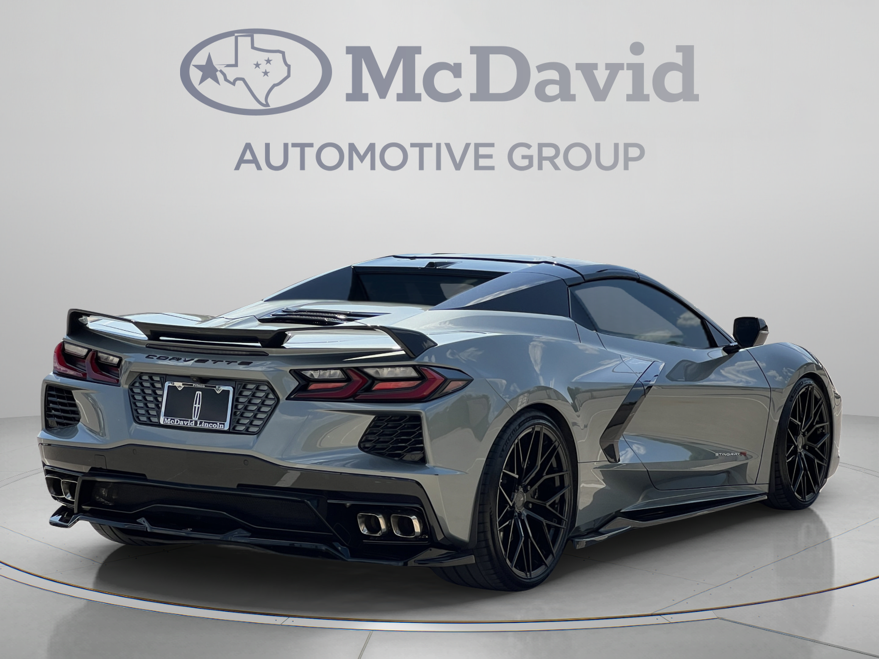 Used 2022 Chevrolet Corvette Stingray Preferred Conv w/ Z51 Performance Package RWD image 6