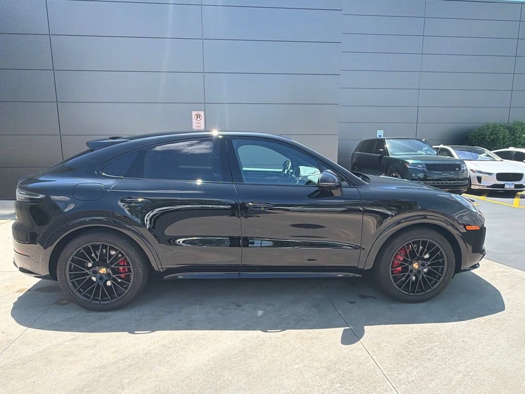 Used 2023 Porsche Cayenne GTS AWD/4WD image 5