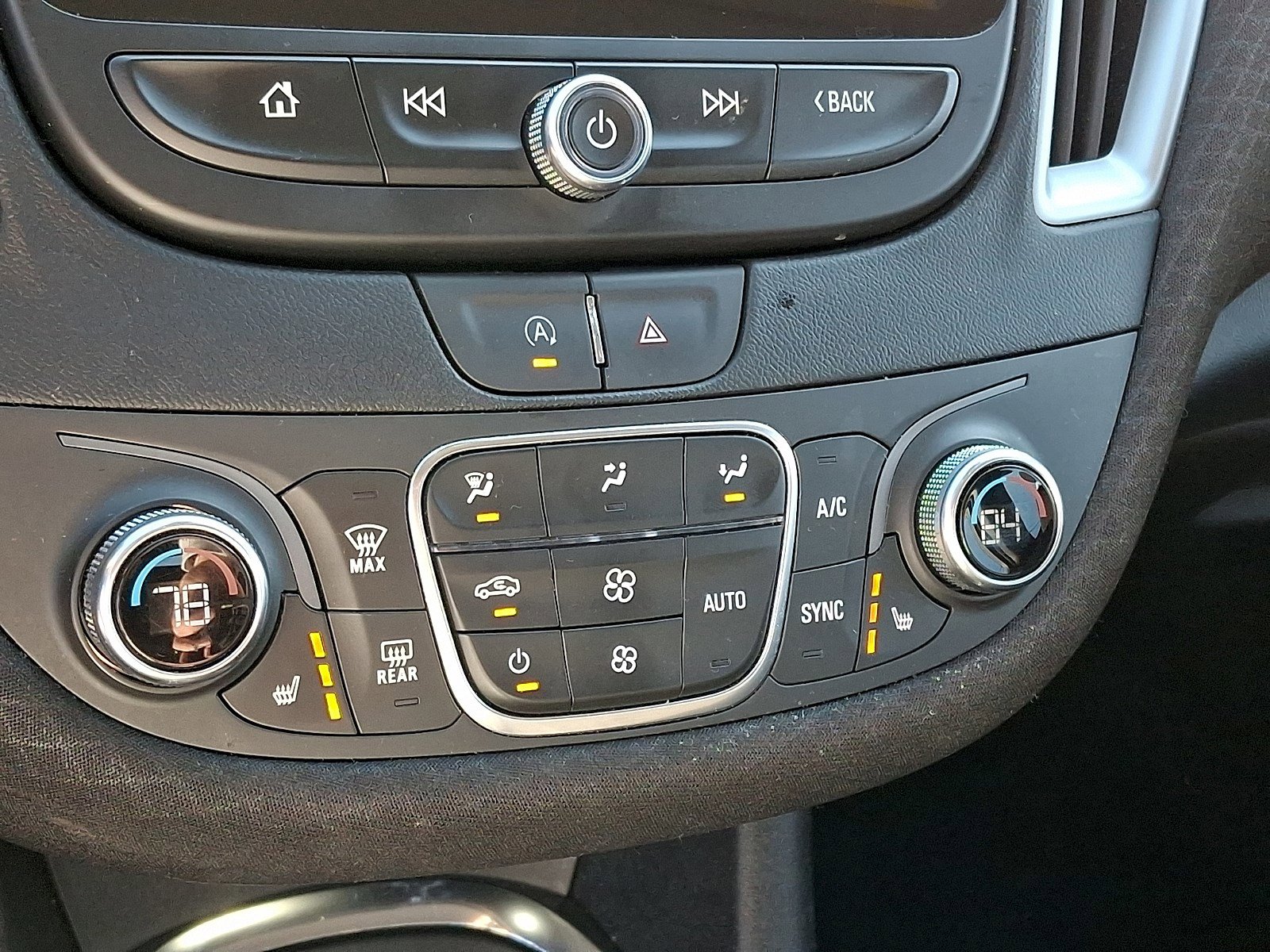 Used 2024 Chevrolet Malibu LT FWD image 14