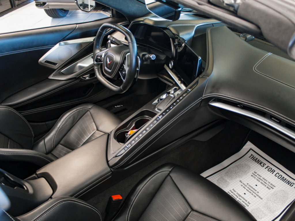 Used 2023 Chevrolet Corvette Stingray Premium Cpe w/ Z51 Performance Package RWD image 8