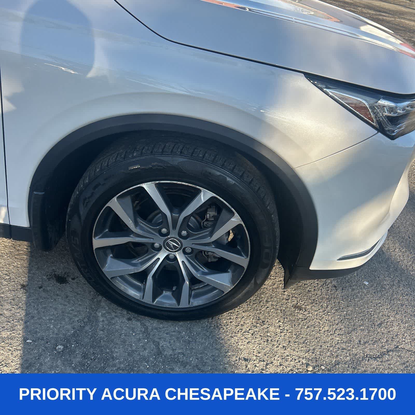 Used 2023 Acura MDX SH-AWD w/ Technology Package image 14
