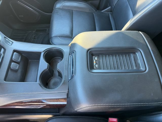 Used 2017 GMC Yukon XL SLT AWD/4WD image 23