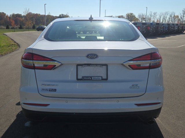 Used 2020 Ford Fusion SE FWD image 8