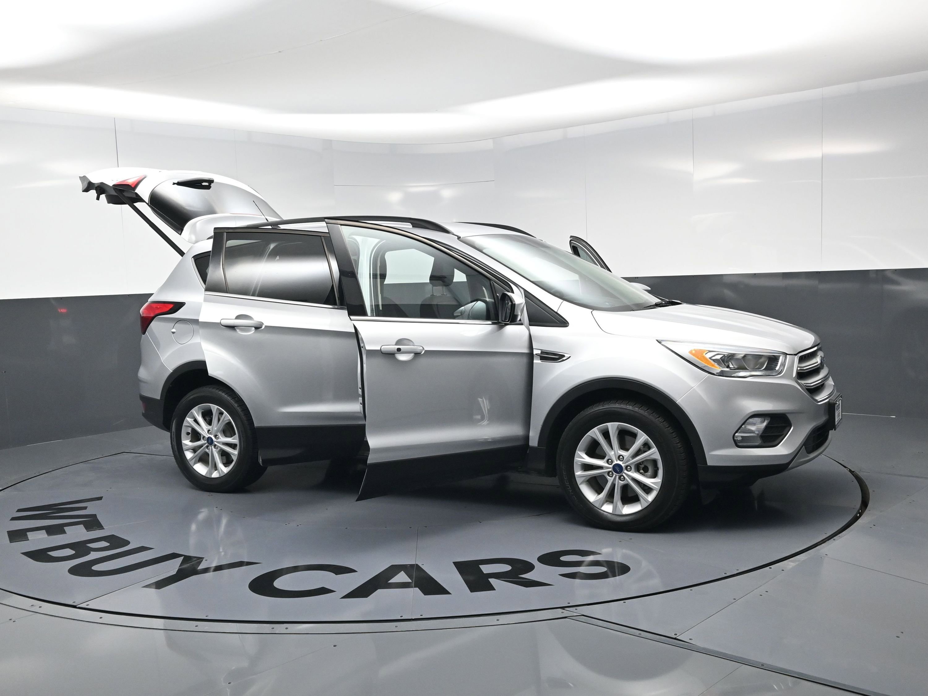 Used 2019 Ford Escape SEL image 22