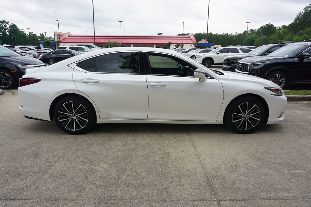 Used 2023 Lexus ES 350 w/ Premium Package FWD image 23