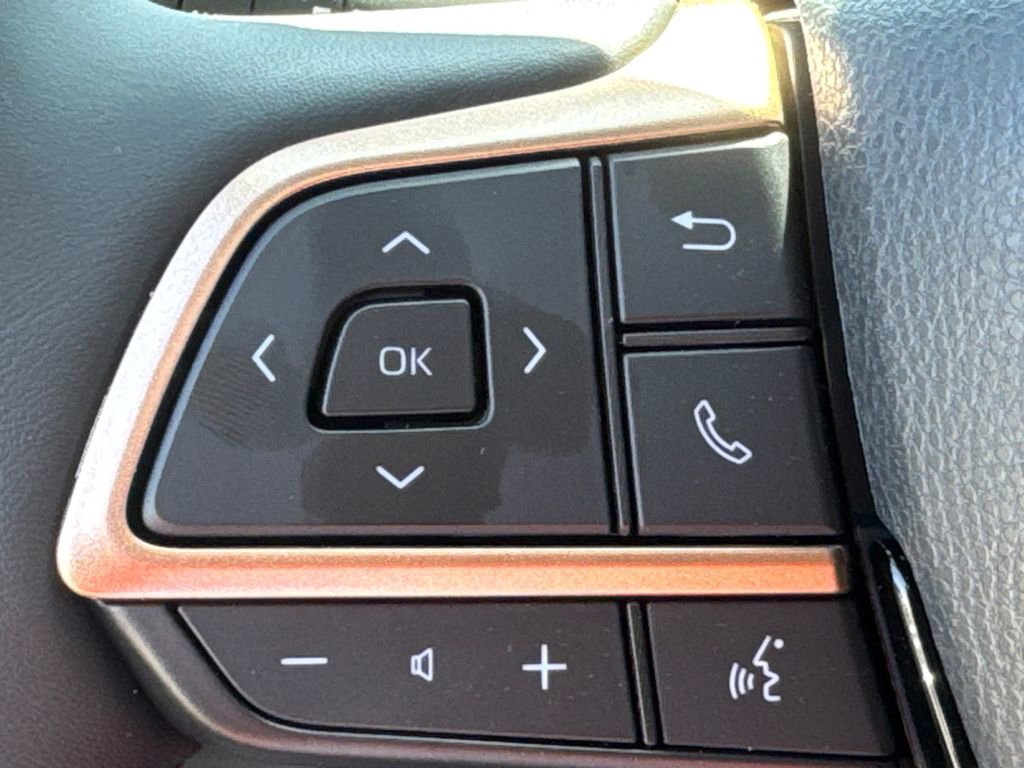 New 2026 Toyota Grand Highlander AWD Hybrid image 25