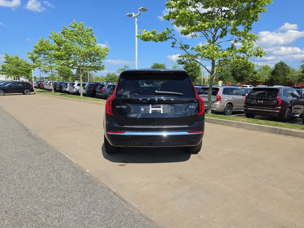 Used 2026 Volvo XC90 B6 Plus AWD/4WD image 5