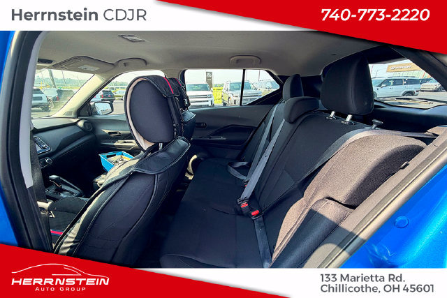 Used 2023 Nissan Kicks S FWD image 10