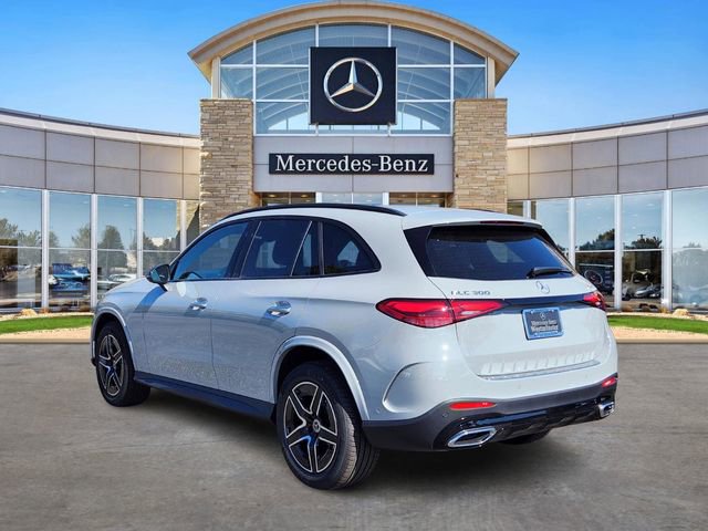 New 2026 Mercedes-Benz GLC 300 4MATIC image 3