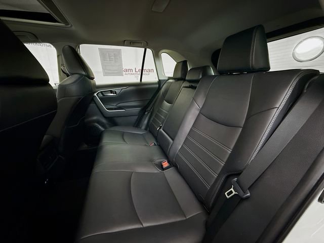 Used 2023 Toyota RAV4 XLE Premium image 24