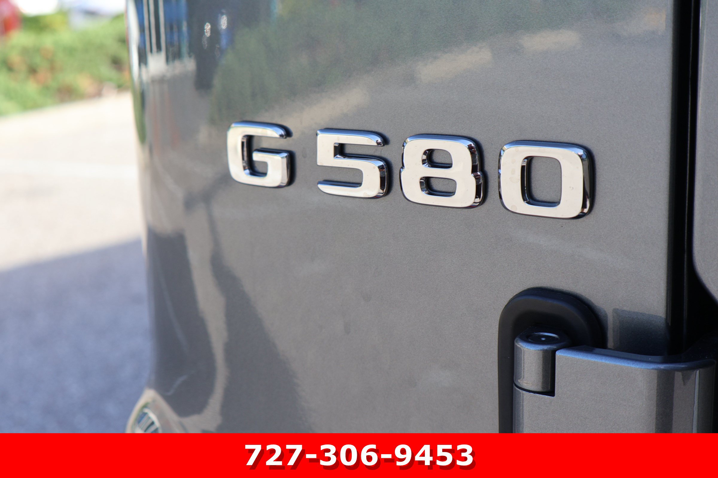 Used 2025 Mercedes-Benz G 580 w/ EQ Technology image 9