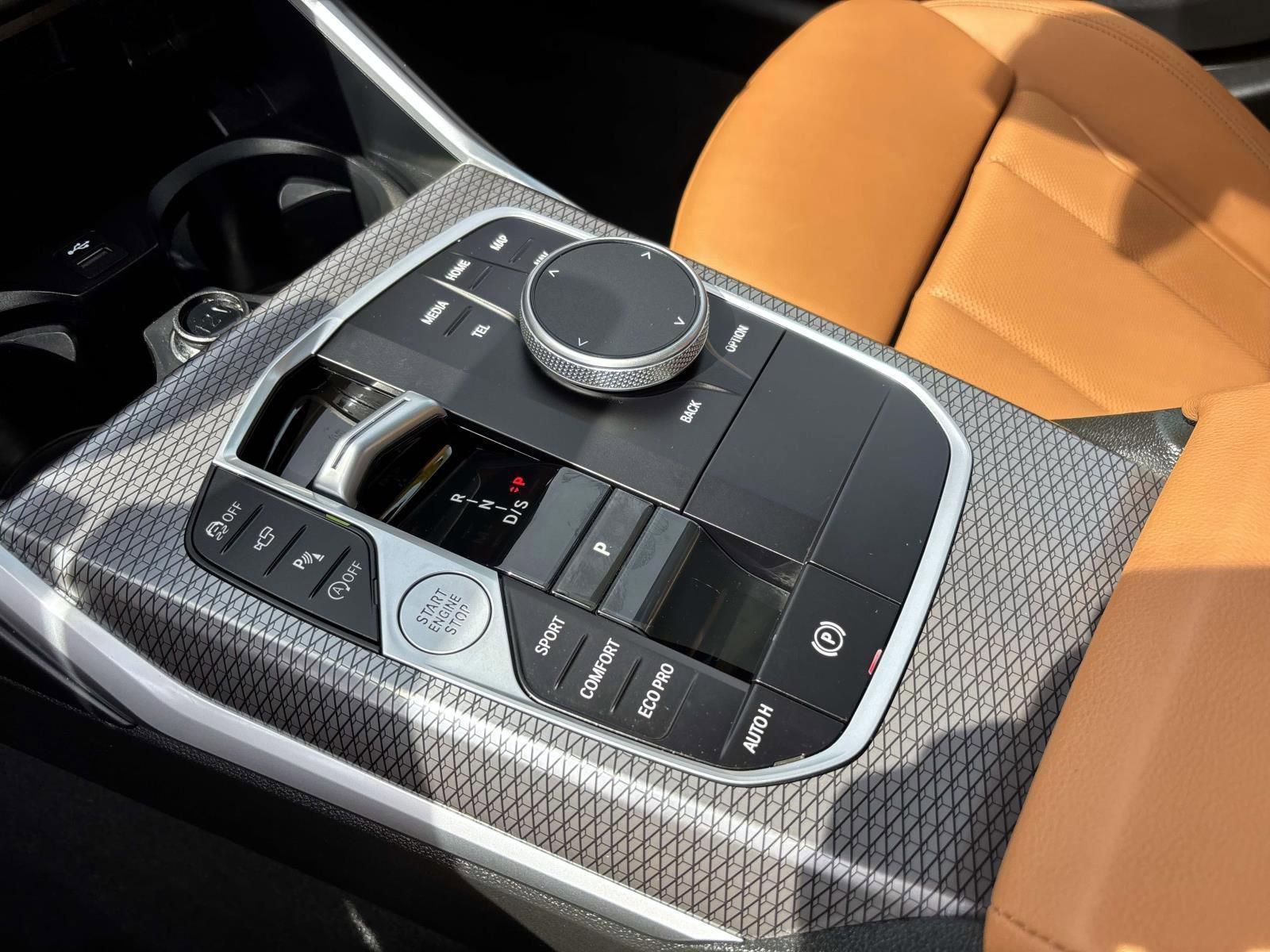 Used 2025 BMW 330i xDrive Sedan AWD/4WD image 24