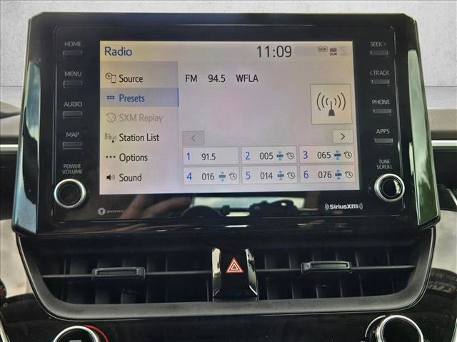 Used 2022 Toyota Corolla LE image 12