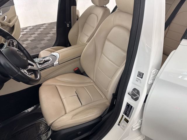 Used 2019 Mercedes-Benz C 300 4MATIC Sedan image 23