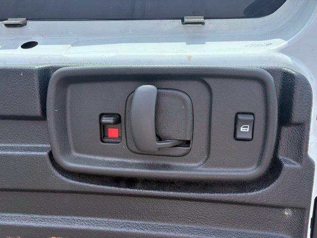Used 2025 Chevrolet Express 2500 w/ Driver Convenience Package RWD image 7