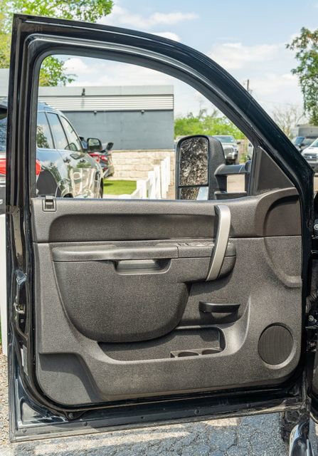 Used 2012 Chevrolet Silverado 1500 LT image 17