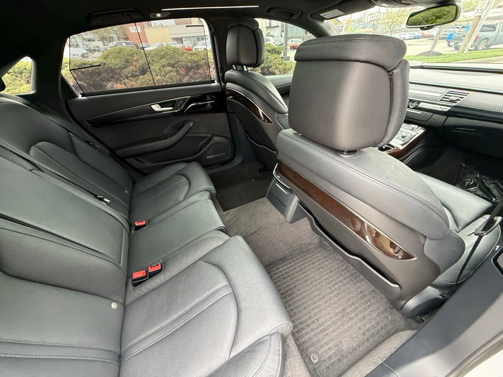 Used 2017 Audi A8 L 3.0T w/ Executive Package image 41