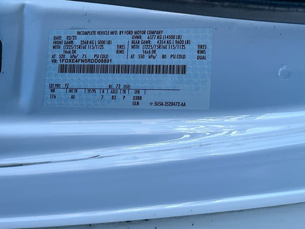 Used 2024 Ford E-450 and Econoline 450 Super Duty w/ Power Windows & Locks Group image 31