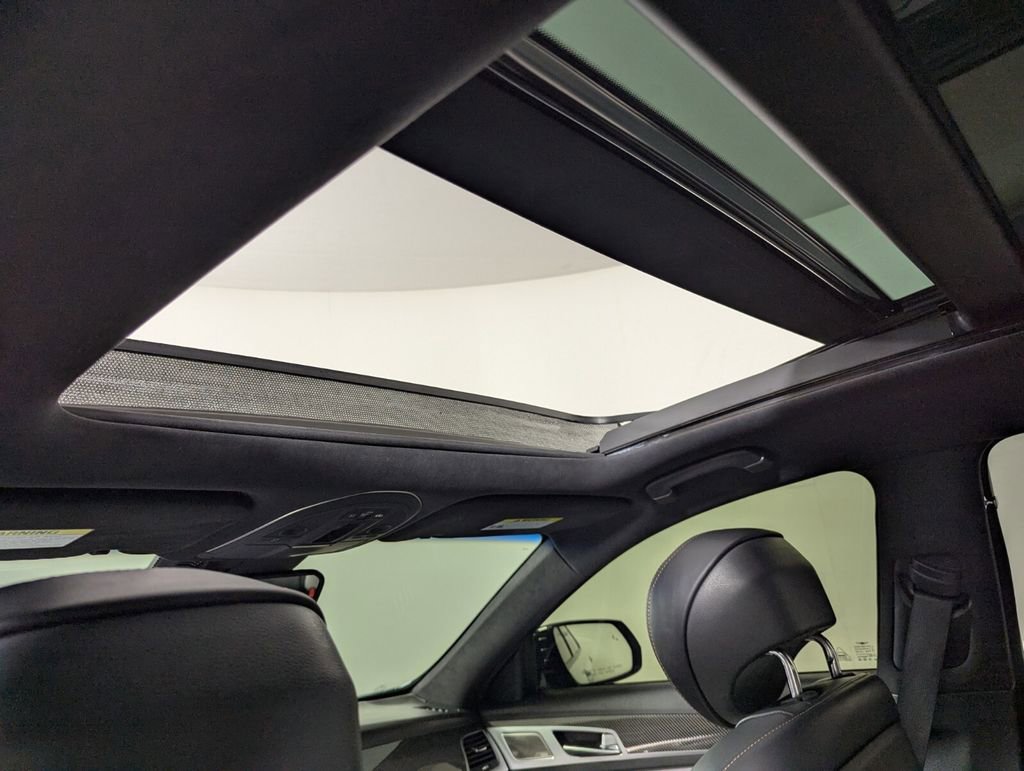 Used 2020 Genesis G80 3.3T Sport image 24