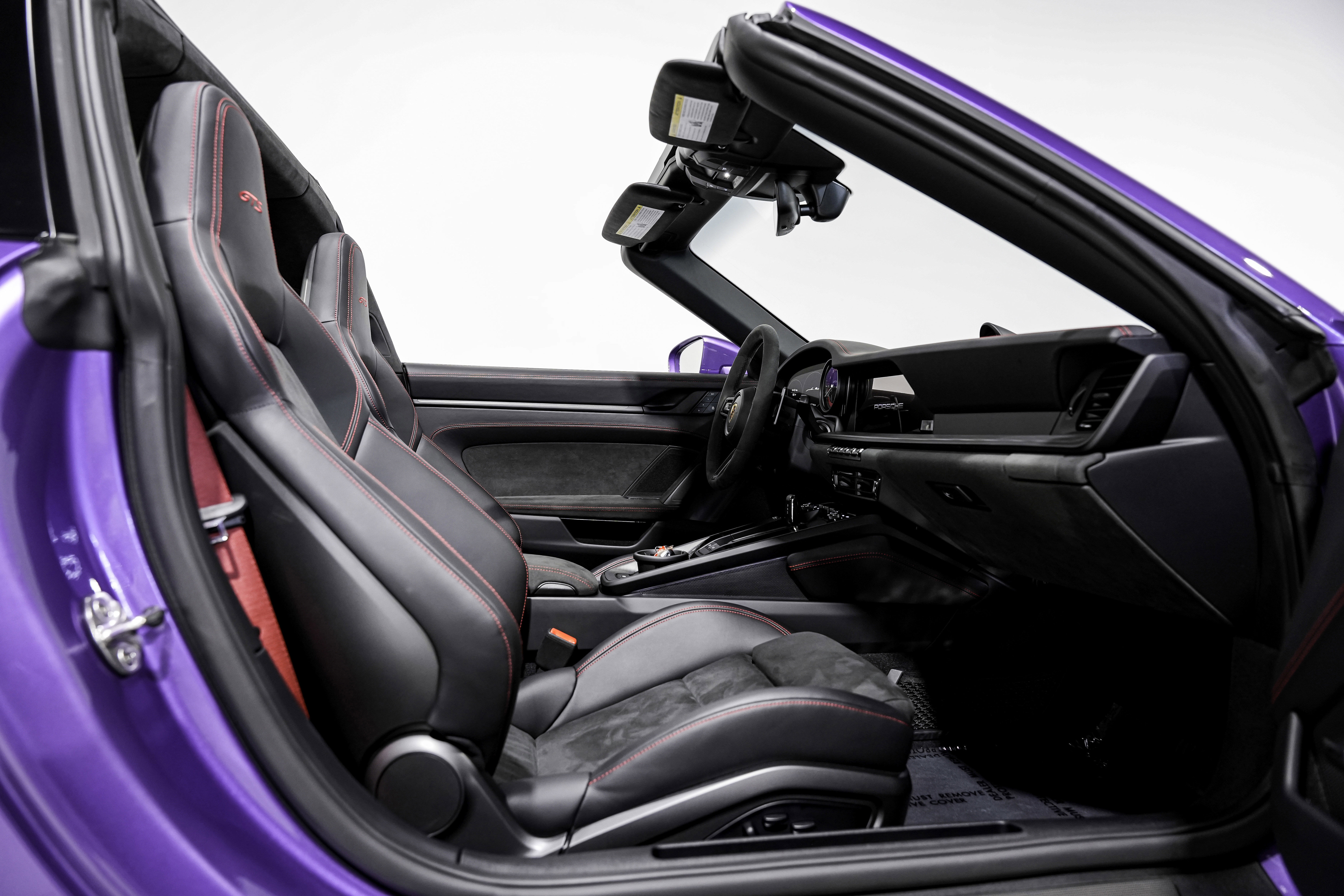 Used 2024 Porsche 911 Targa 4 GTS image 30