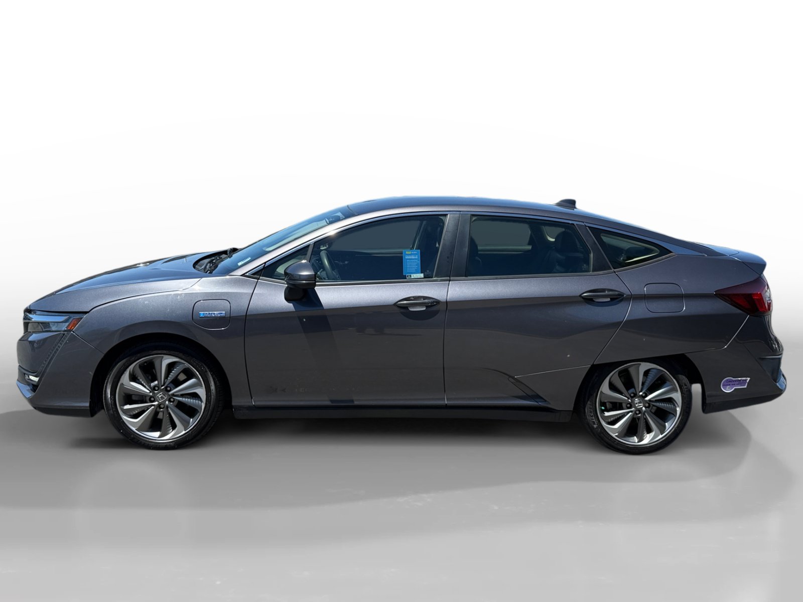 Used 2019 Honda Clarity Plug-In Hybrid image 2