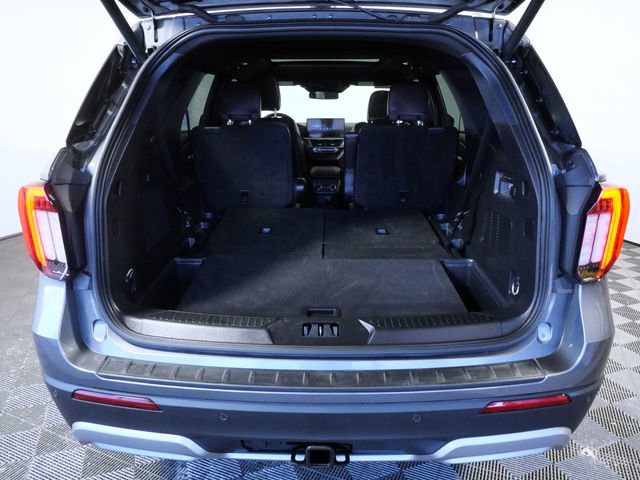 Certified 2025 Ford Explorer Platinum w/ LUX Leather Package AWD/4WD image 10