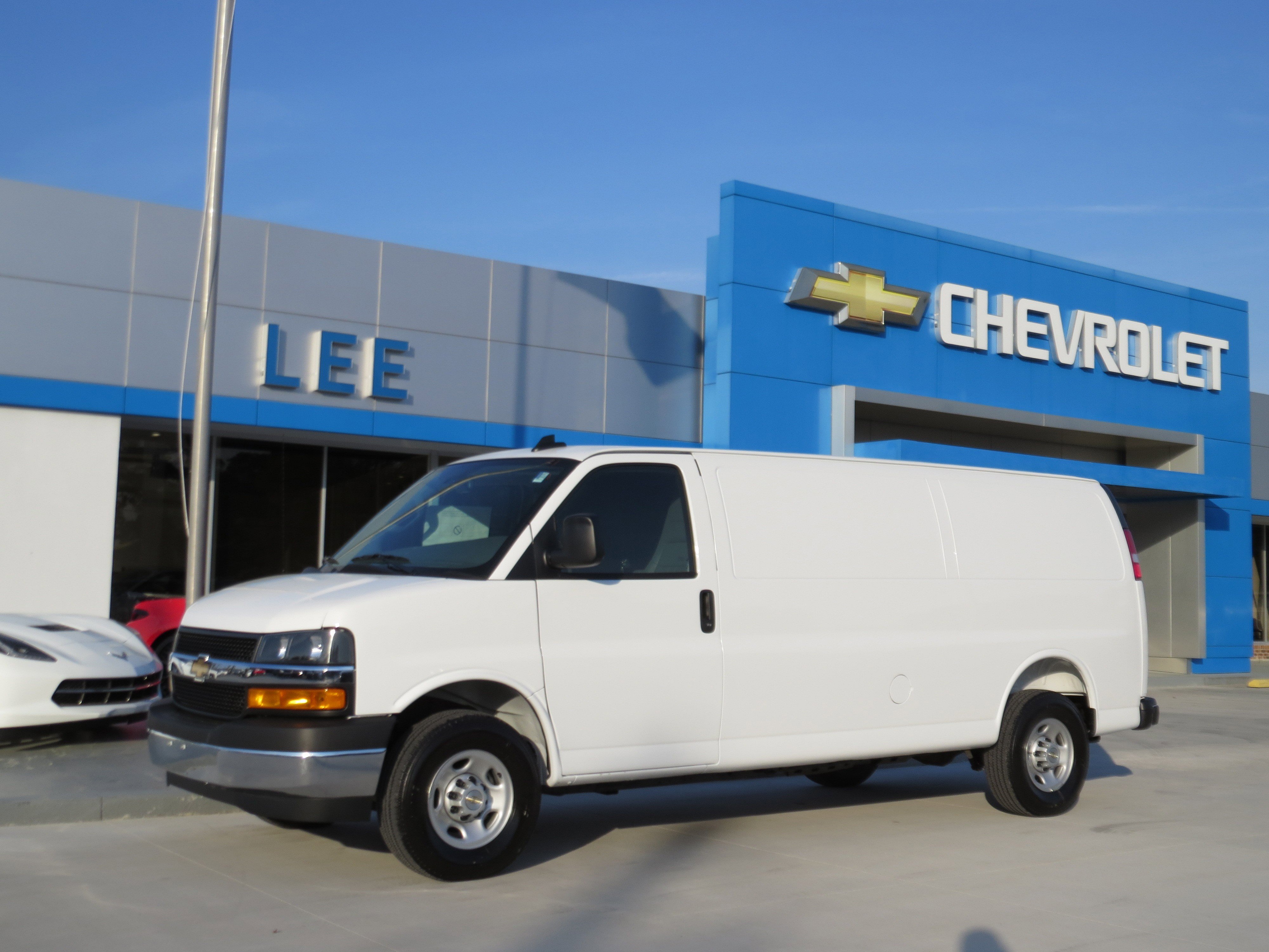 New 2026 Chevrolet Express 3500 Extended w/ Driver Convenience Package RWD video 1