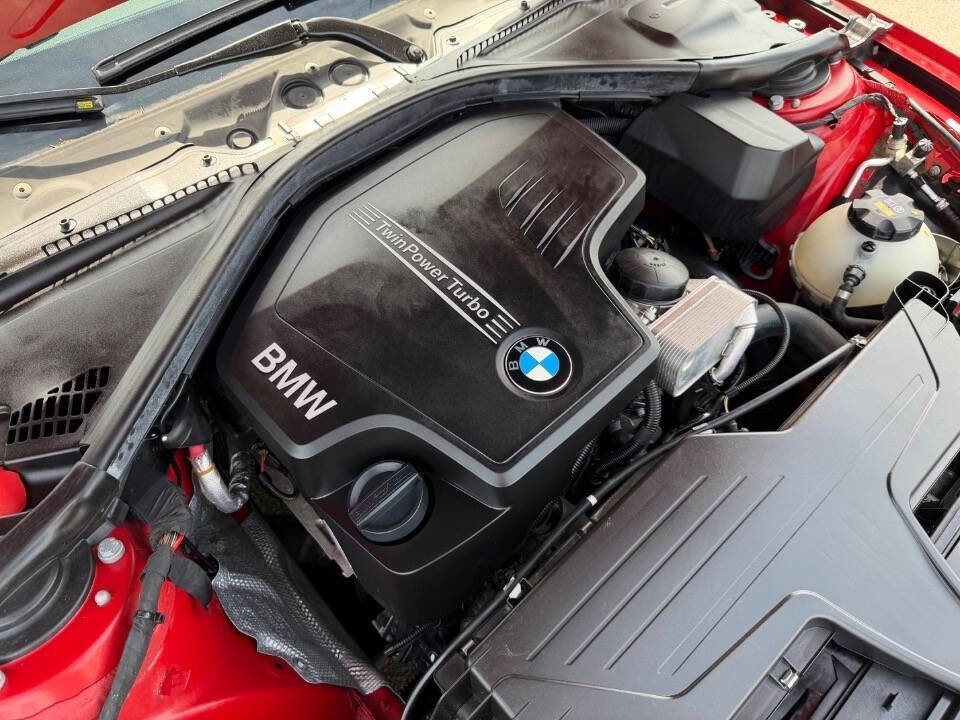 Used 2014 BMW 320i Sedan RWD image 15