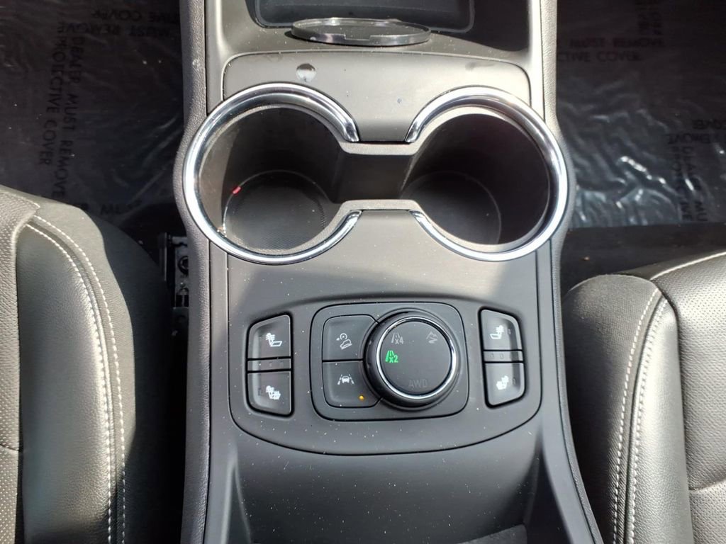 Certified 2024 GMC Terrain SLT image 13