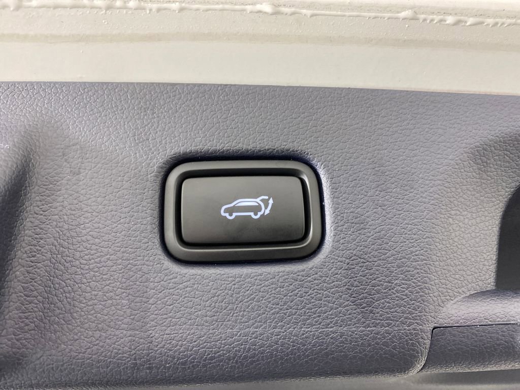 Used 2024 Hyundai Palisade Calligraphy image 37