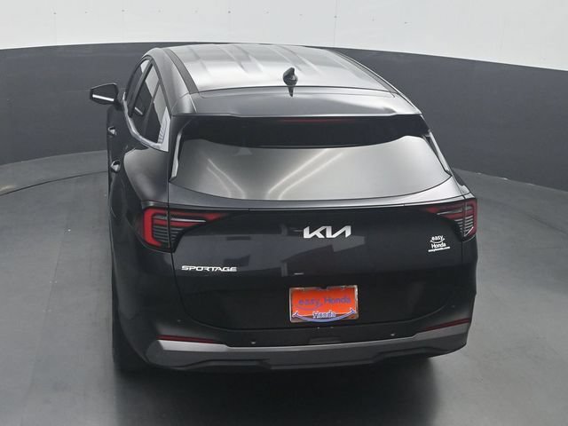 Used 2026 Kia Sportage LX FWD image 23