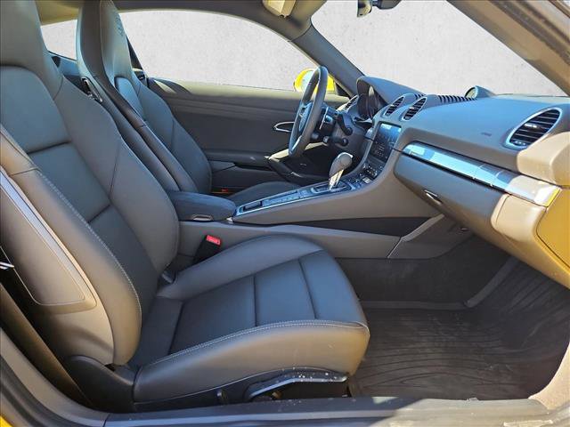 Used 2024 Porsche 718 Cayman image 18