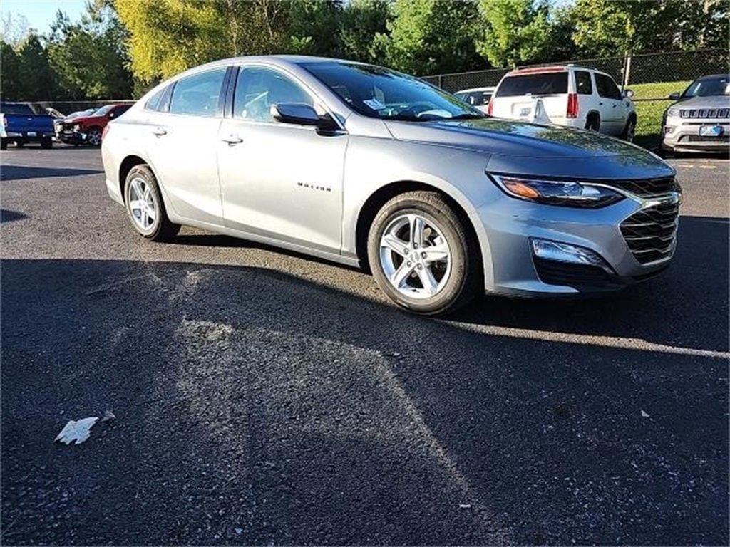Used 2023 Chevrolet Malibu LT