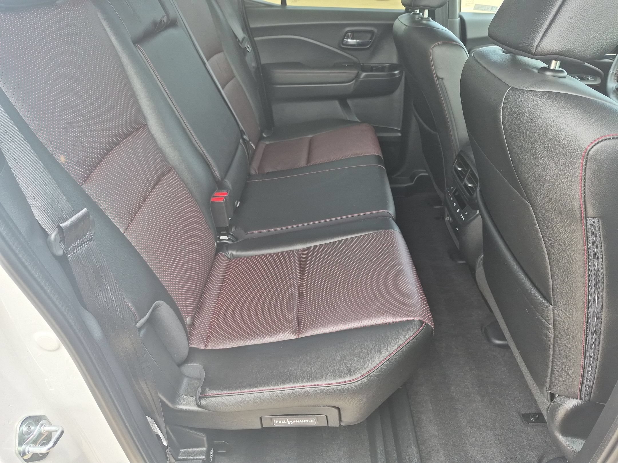 Certified 2024 Honda Ridgeline Black Edition image 30
