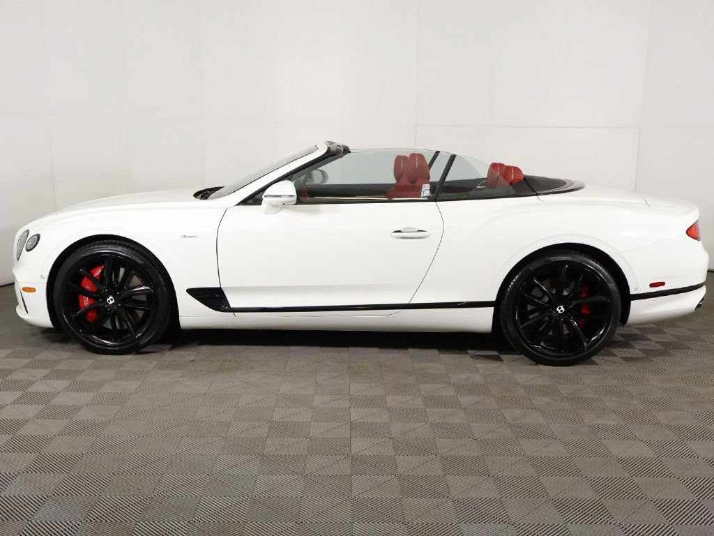 Used 2023 Bentley Continental GT Azure AWD/4WD image 26