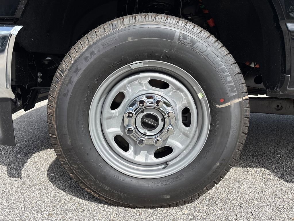 New 2026 Ford F350 XL w/ XL Chrome Package image 15