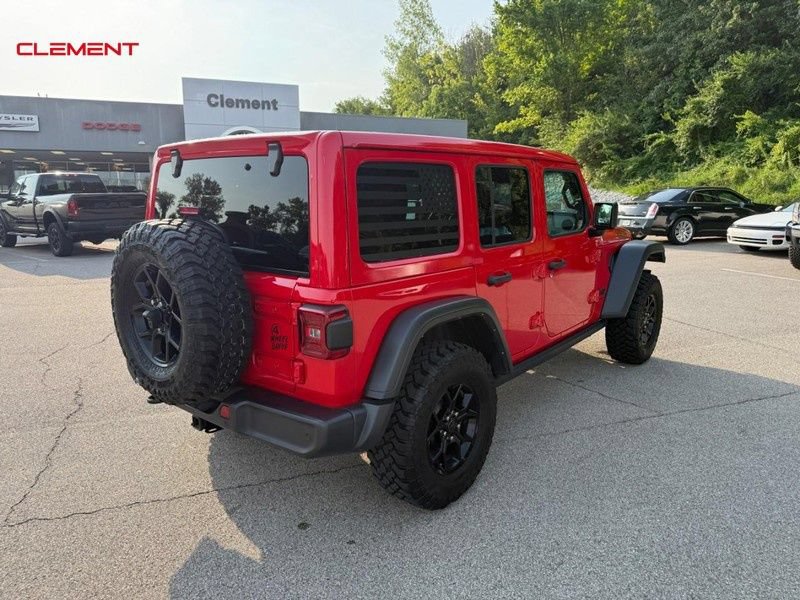 Used 2024 Jeep Wrangler Unlimited Sport AWD/4WD image 8