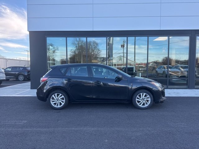 Used 2013 MAZDA MAZDA3 i Touring image 2