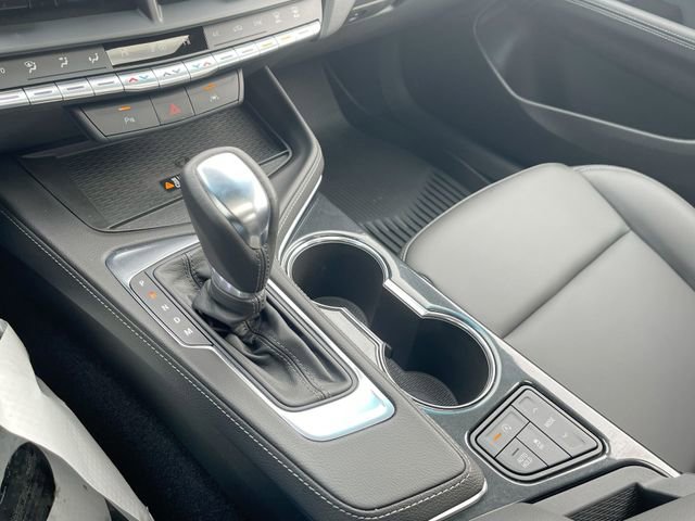 Used 2025 Cadillac CT4 Luxury RWD image 15