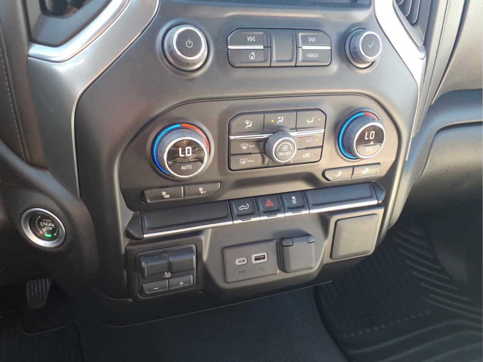 Certified 2022 Chevrolet Silverado 2500 LT w/ Convenience Package image 18