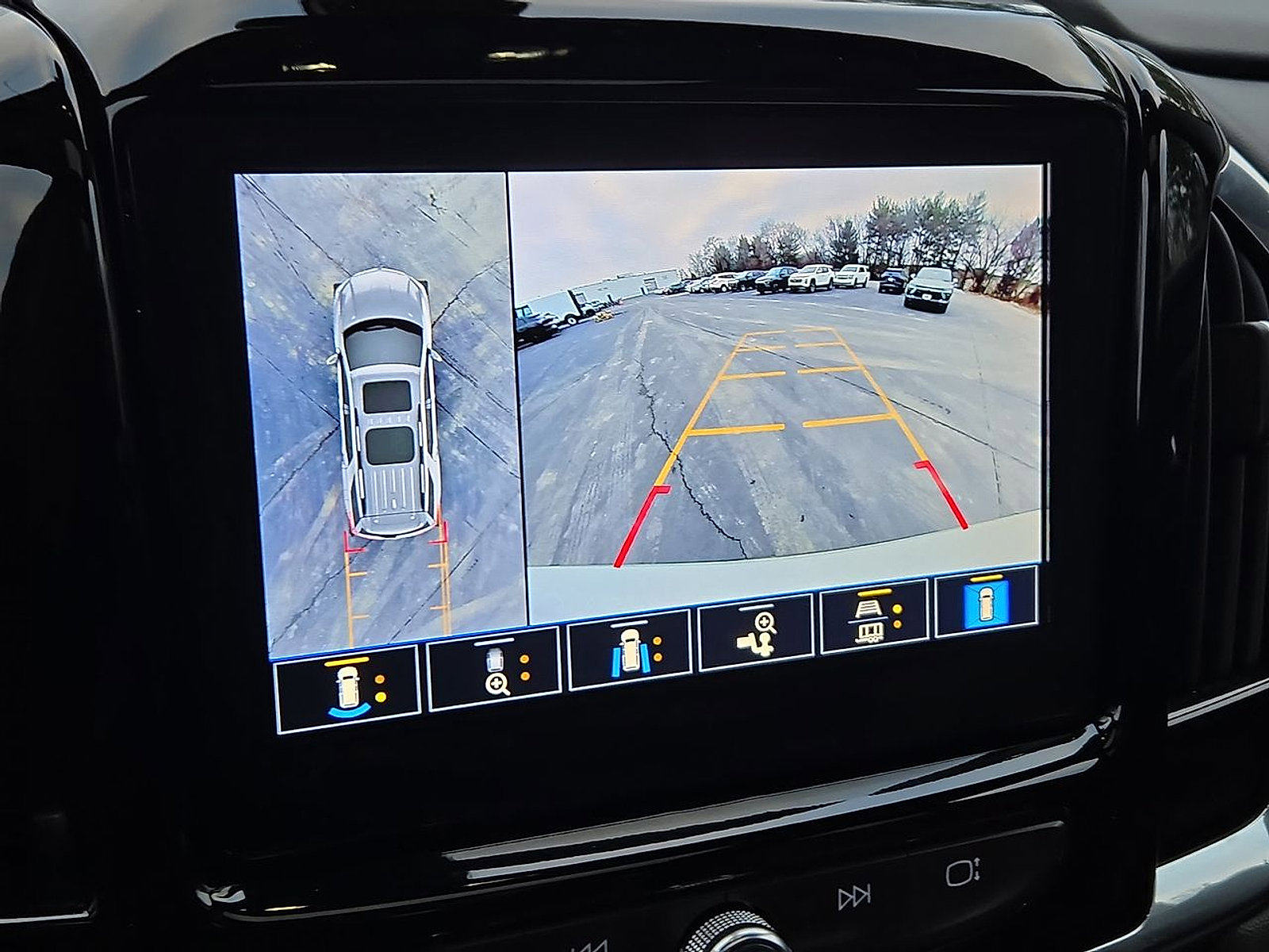 Certified 2023 Chevrolet Traverse Premier image 15