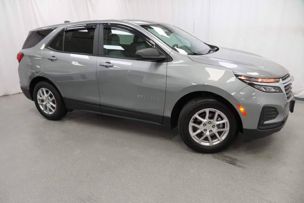 Certified 2024 Chevrolet Equinox LS w/ LS Convenience Package FWD image 7